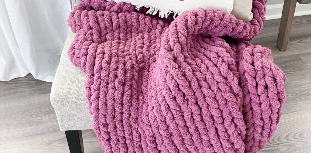 How to Make a Chunky HandKnit Blanket